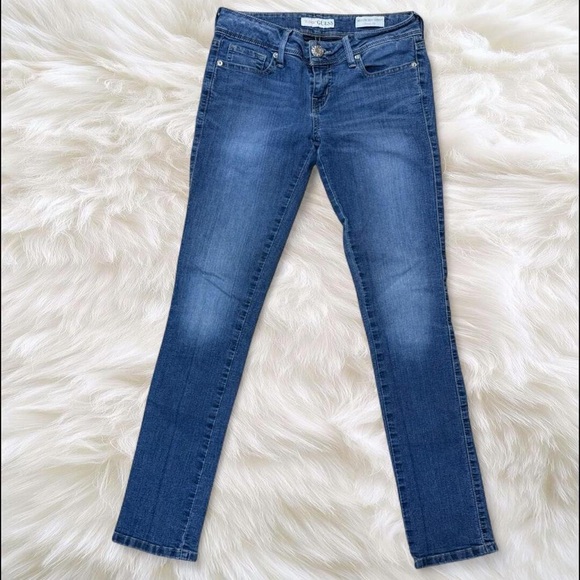 Vintage Y2K GUESS Medium Rise Skinny Jeans w/ Diamond Logo ✨ - Picture 7 of 8